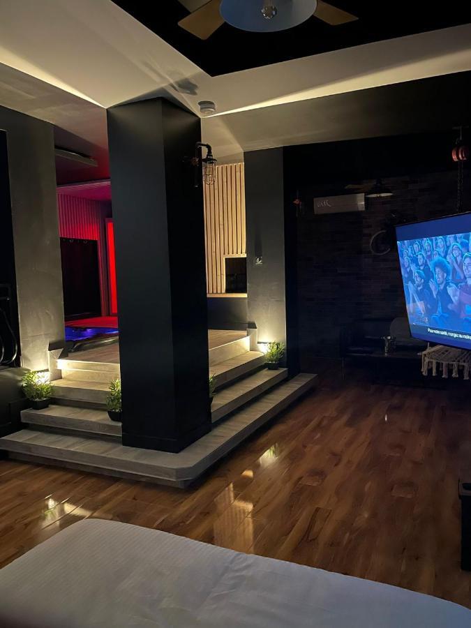 La Suite Grenoble Spa Jacuzzi Et Sauna Privatif Εξωτερικό φωτογραφία
